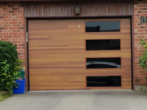 Achieving The Look Of Wood On Your Garage Door Garage Ideas