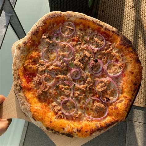 All Time Fav Pizza Tonno With Tuna And Red Onions Dining And Cooking