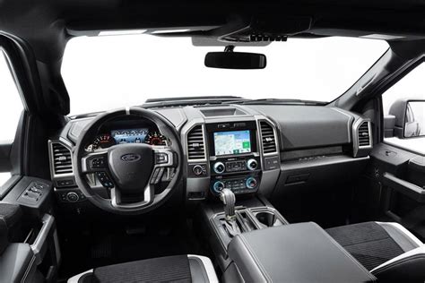 Ford F 150 Raptor 2018 Interior