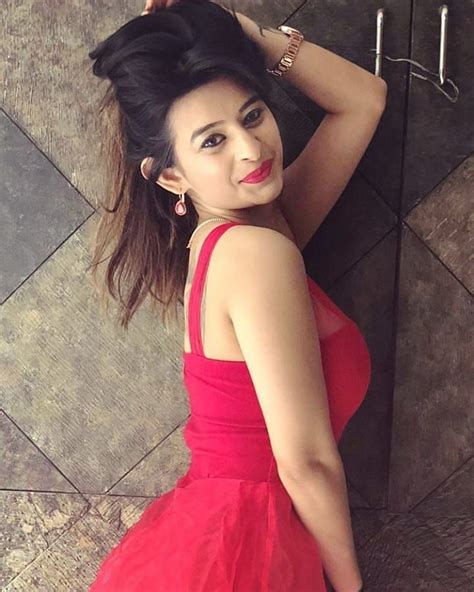 Instagram Post By Ankita Dave • Jan 20 2019 At 810am Utc Beautiful Backless Dress Formal