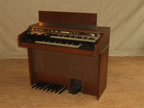 Hammond Organ Electronic 43 In X 36 In X 29 In Midtone Stain 9822m