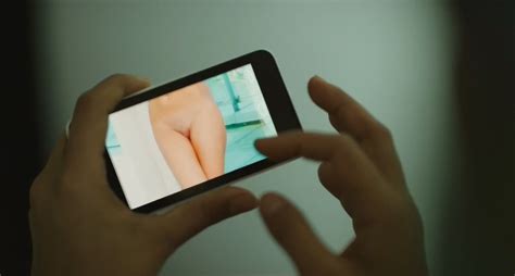 Nude Video Celebs Radhika Apte Nude Madly 2016