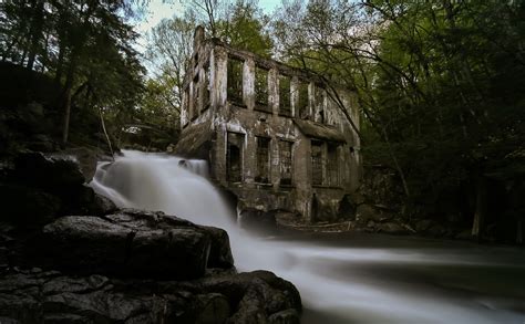 Ruin House Abandoned Wallpapers Hd Desktop And Mobile Backgrounds