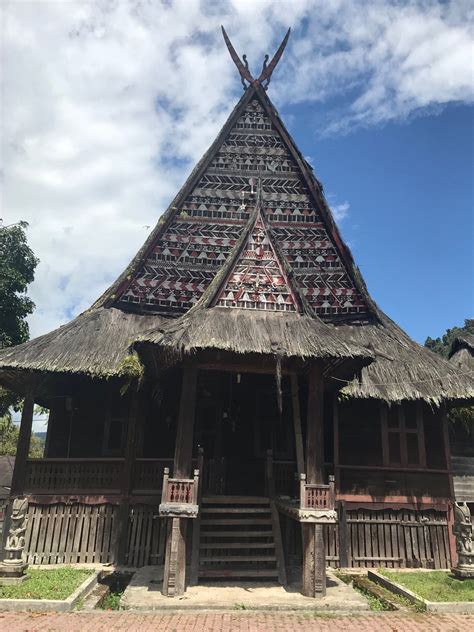 Yuk ikuti update kami di facebook dan twitter kamusbatak. Todung Mulya Lubis Twitterren Rumah Adat Mandailing Yang