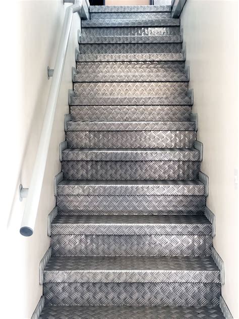 Checker Plate Stairs Anti Slip Properties Durable And Cheap From Us