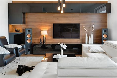 Living Room Stereo Speakers
