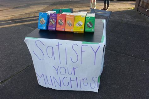 Look Girl Scout Sells Cookies Outside Portland Pot Shop