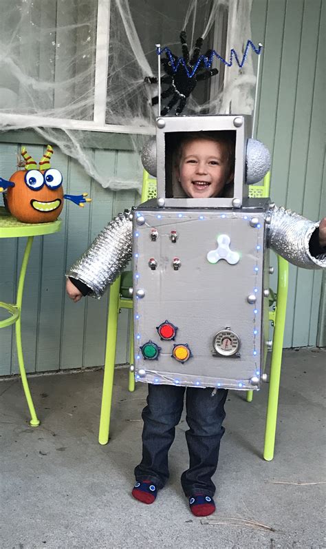 Super Fun And Creative Diy Robot Costumes For Kids Artofit