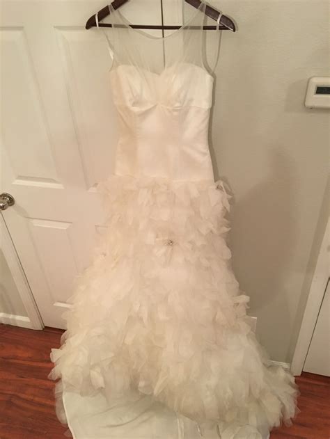 Kirstie Kelly Disneys Fairy Tale Weddings Second Hand Wedding Dress