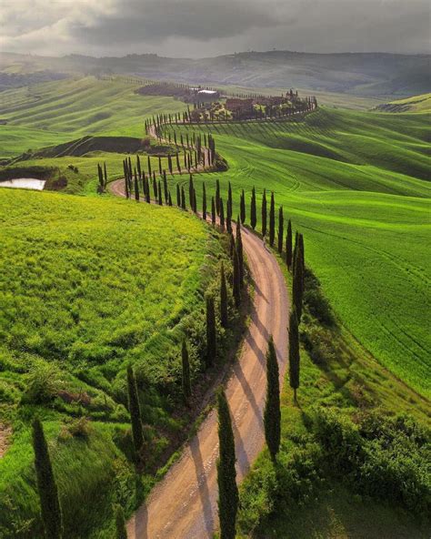 Peaceful Morning 🍃 Val Dorcia Tuscany Italy Photo By