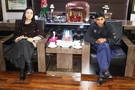 در شبانه روز گذشته ۴۵۵ تن به بیماری کوویدنزده مبتلا شده‌اند و پانزده بیمار جان باخته‌اند. کودکی که برای نیم روز والی خوست افغانستان شد