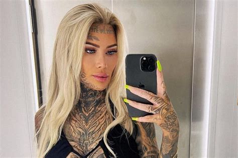 Britain S Most Tattooed Woman Says There S Room On Nice List As She