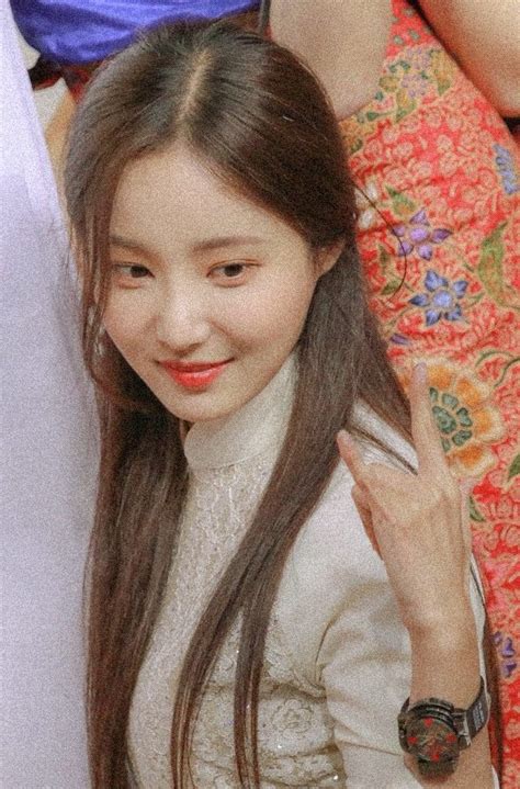 Yeonwoo Details 🌺 Yeonwoocosmic Twitter