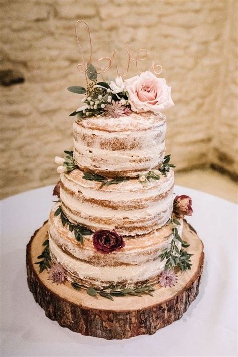 45 Incredible Fall Wedding Cakes That WOW 2023