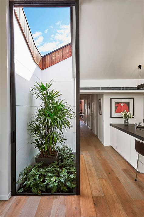 I love design and architecture that is thoughtful, sophisticated and champions an element of the unexpected. Sensible Alterations Enliven Small, Semi-Detached ...