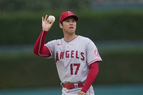 Watch Tigers Rookie Take Shohei Ohtani Deep On First Pitch Of Game