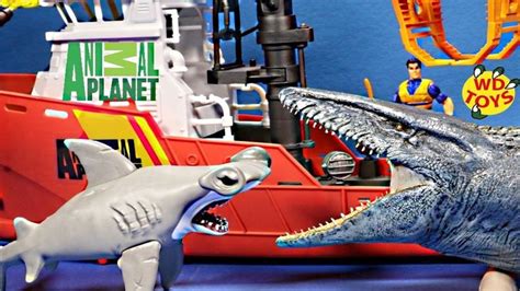 SHARK WEEK!! 4 Awesome Shark Toy Video's Animal Planet Deep Sea Shark