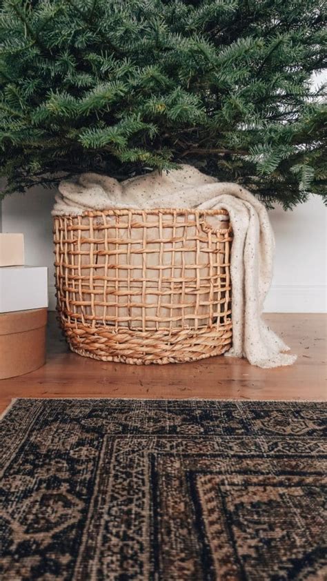 How To Style A Christmas Tree In A Basket Lily Ardor