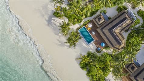 Pullman Maldives Maamutaa Resort Viro World