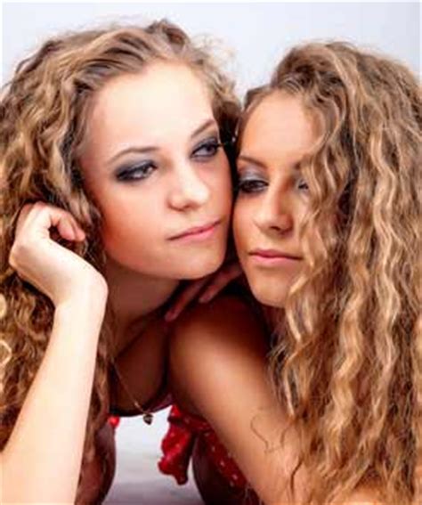 Twin Sisters Come Out About Their Homosexual Relationship