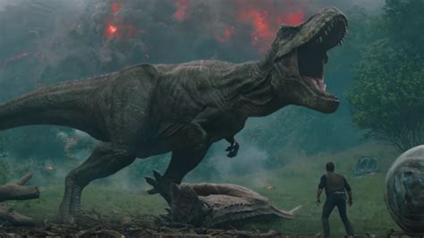 New Jurassic World Fallen Kingdom Featurette Explores The Darkest