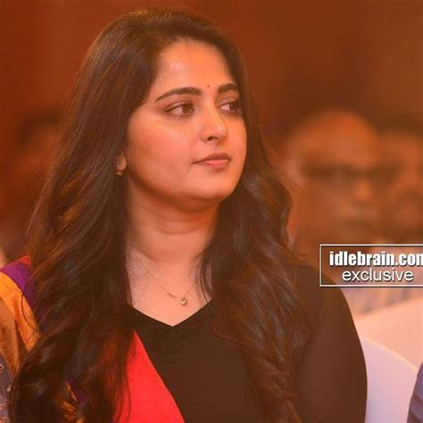 The royal queen devasena#bahubali2 #anushkashetty #anushkashetty #sweety #sweety #anushka #anushka. Anushka Shetty Fans Club on Instagram: "#AnushkaShetty at Bhaagamathie Kerala promotional tour ...