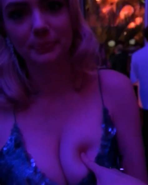 Kate Uptons Boobs 10 Photos Video Thefappening