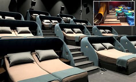 Gratis nonton film dewasa tanpa kuota, pornhub, xhamster, youjizz, faketaxi. Nonton Film Sambil Tiduran, Tanpa Kursi hanya 11 Tempat ...