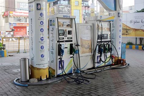 .the uae fuel price committee, fuel prices will rise for the third consecutive month in may 2021. Fuel prices unchanged as Covid surge keeps crude stable