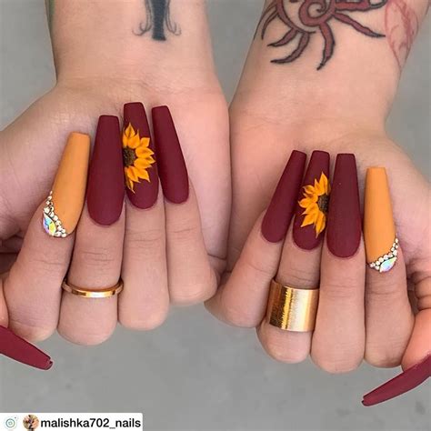 Beautiful Fall Nails Set Would You Wear This Nail Artist