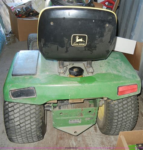 John Deere 345 Lawn Mower In Wamego Ks Item J9327 Sold Purple Wave