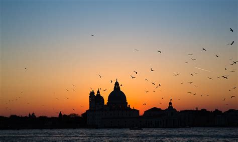 11 Places To See The Venice Sunset You Wont Want To Miss I Boutique
