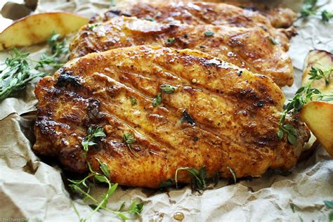 Boneless pork chops in a dry rub are broiled to perfection and brushed with a maple mustard glaze. 15 Boneless Pork Chop Recipes - Dinner at the Zoo