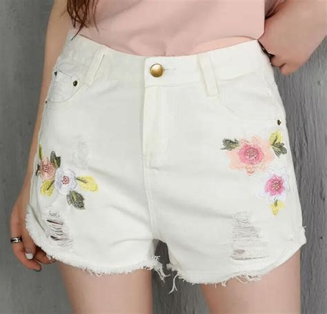 Summer New Style Korean Fashion Women Denim Shorts Hole Flower