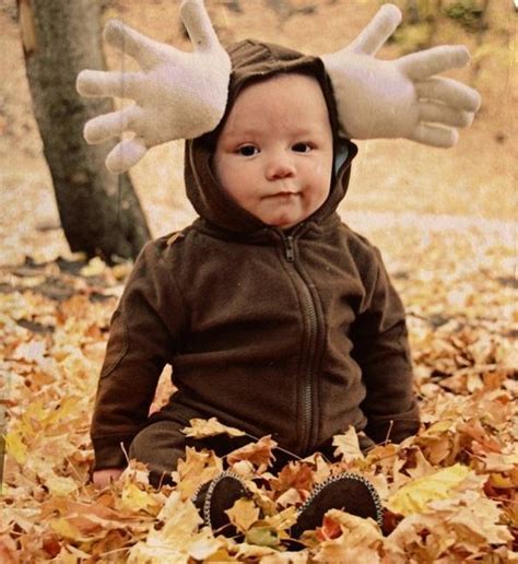 How To Make A Reindeer Costume 7 Steps Onehowto