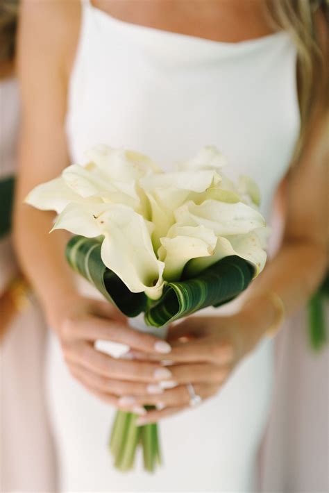 The Symbolism And Meaning Behind Wedding Flowers