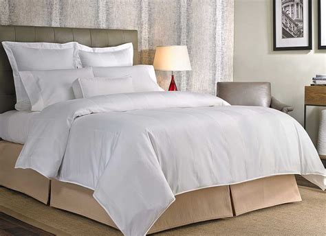 There are several stages involved in the creation of a luxury mattress. Buy Luxury Hotel Bedding from Marriott Hotels Foam ...