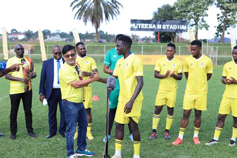 MTN Uganda Continues To Support Uganda Cranes With A New Pledge For