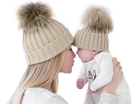 It's a gift you give the mom for having done the stressful job of pushing out the baby. Cozy Gifts For Mom and Baby : Ten Adorable Ideas You Can ...