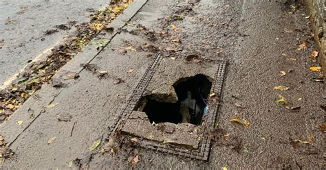 Dangerous Sinkhole Appears In Bishop S Stortford Pavement HertsLive