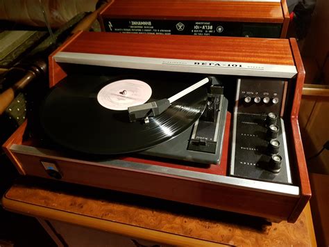 Just bought this Soviet record player from 1972. Works and looks ...