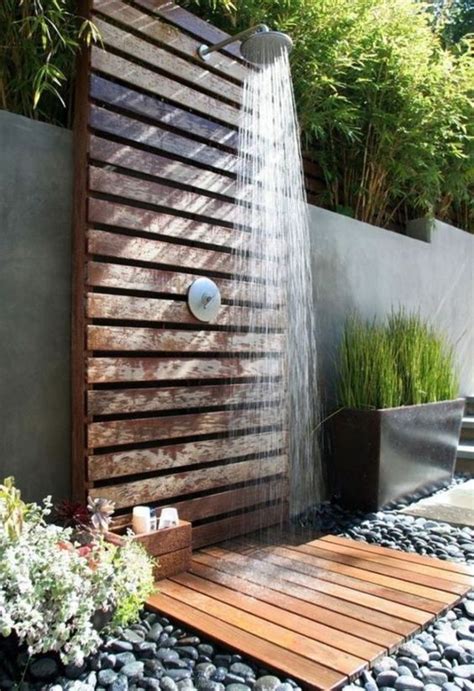 Pallet Outdoor Shower Home Design Ideas
