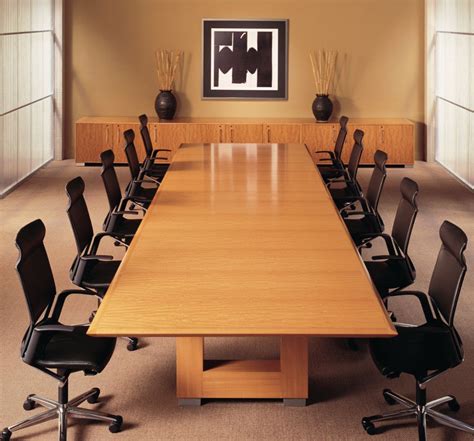 A good presentation can be ruined by an uncomfortable conference room. office conference room | Modern Office Conference Room ...