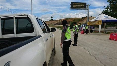 June 14, 2021 | 6:42am. Syarat Naik Transportasi Publik dan Kendaraan Pribadi ...