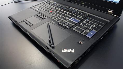 Lenovo Thinkpad W700 Has A Built In Wacom Tablet And Professional Grade
