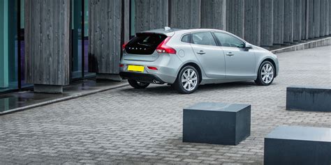 New Volvo V40 Review Carwow