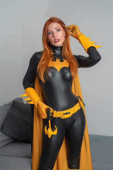 Cosplay Batgirl Barbara Gordon By Amanda Lynne DCcomics