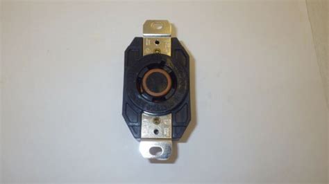Leviton L14 20r Locking Receptacle 20a 125250v Brown Nnb Ebay
