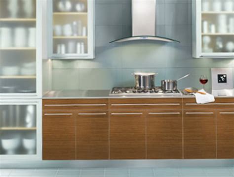 Building your kitchen since 1971. Bentwood | USA | Kitchens and Baths manufacturer