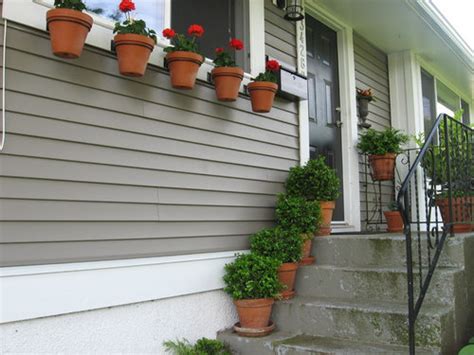 What is the most popular color for a house exterior? What should I do to my front steps. Paint, tile, brick ...
